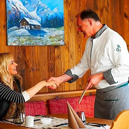 Boutique Herzhof - Garni-appartements - Adults Only Hotel Mittelberg