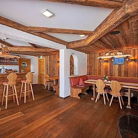 Boutique Herzhof - Garni-appartements - Adults Only Mittelberg