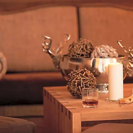 Boutique Herzhof - Garni-appartements - Adults Only Hotel Mittelberg